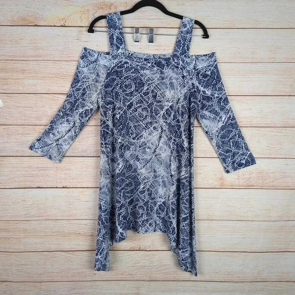 Clara Sun Woo Women's Size M  Cold Off Shoulder Blouse Blue Printed Slinky Top